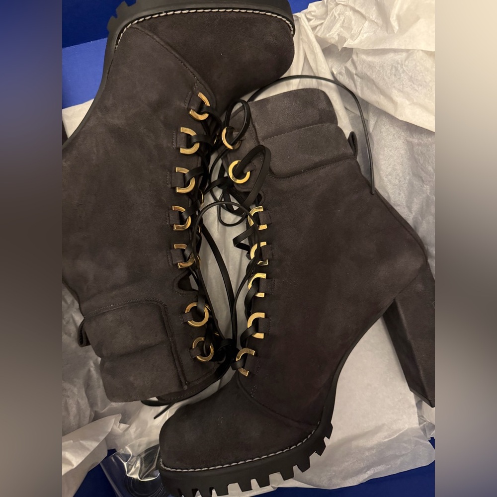 Stuart Weitzman Shackleton Boots